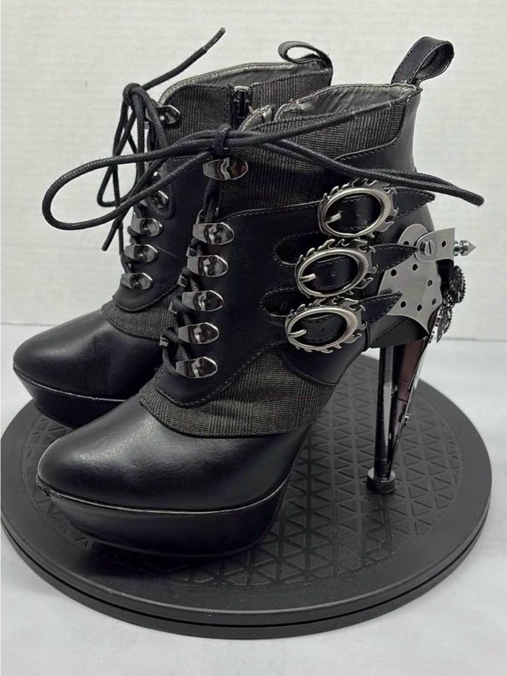 Women's Black Lace-Up Platform Ankle Boots with Decorative Buckles Steam punk.